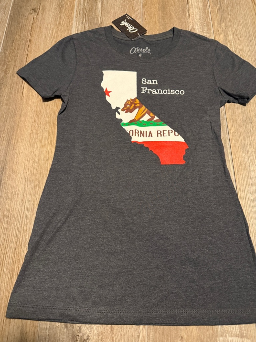 Aksels San Francisco California Republic Graphic Tee